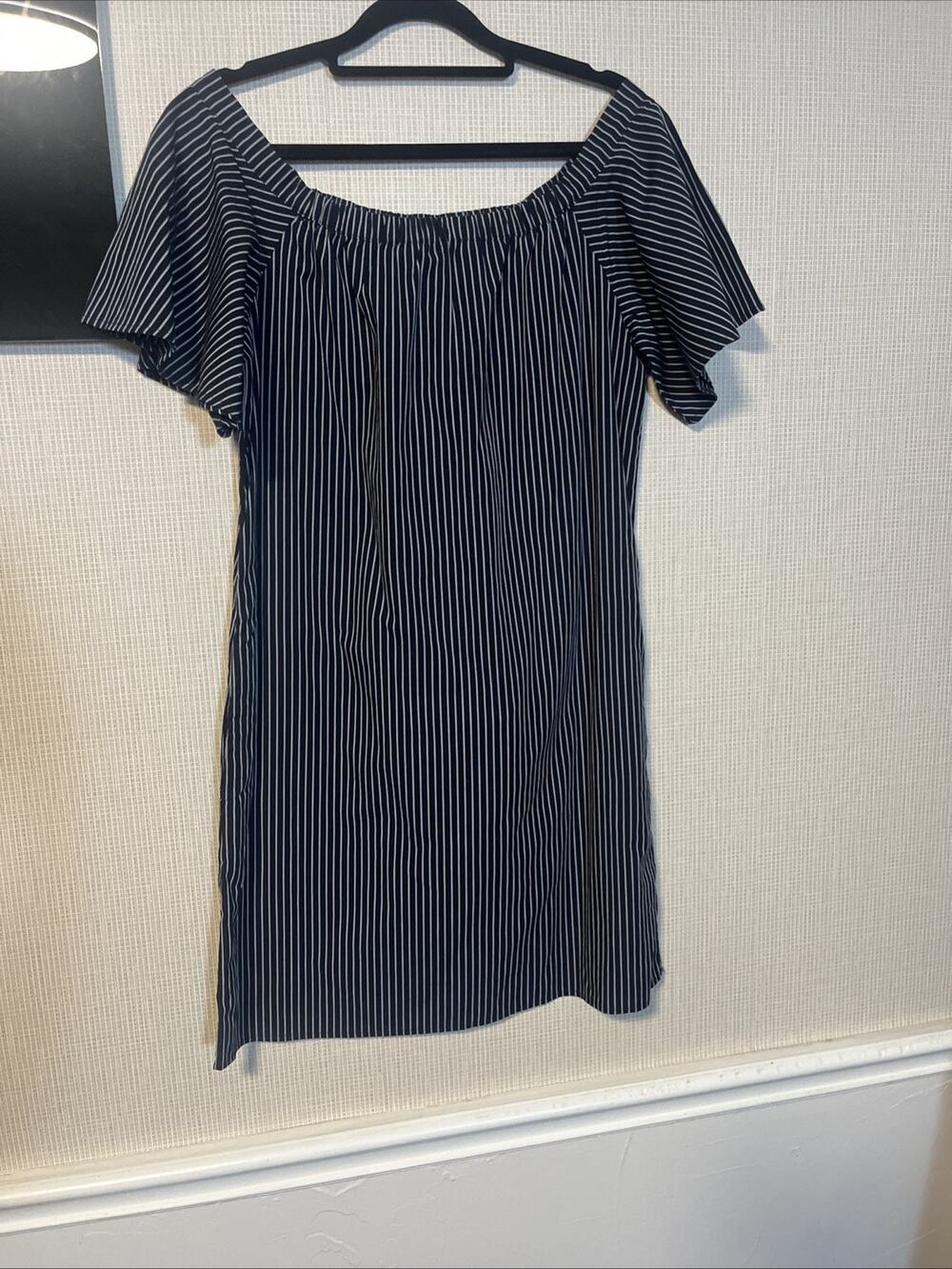 Small Banana Republic Dress With Pockets